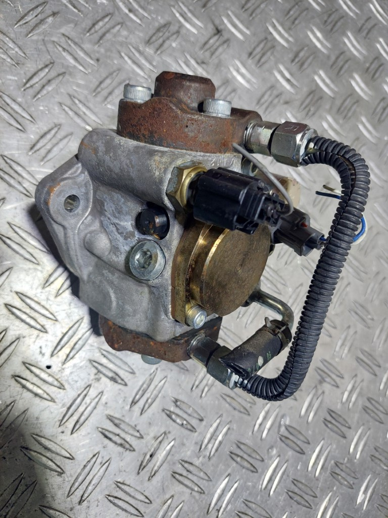 Pompa inalte Mazda CX-7 Mazda 6 cod motor R2AA cod R2AA 13800