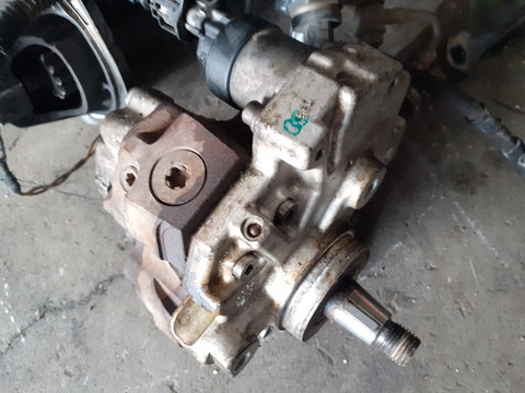 Pompa inalte Opel Astra H 0445010086