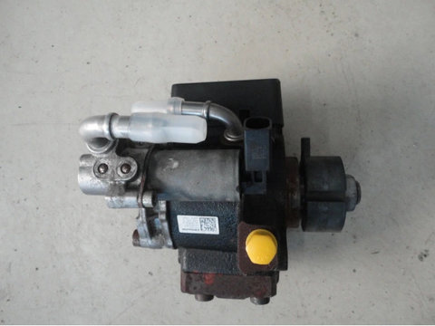 Pompa Injectie din dezmembrari Vw Jetta 1.6 tdi diesel euro V fabricatie 2009-2014 cod pompa inalta 03L130755A