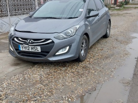 Pompa injectie Hyundai i30 2014 hatchback 1.6