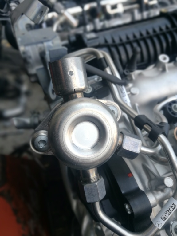 POMPA INJECTIE MERCEDES 3.0 BENZINA GLE GLC S a2780701101