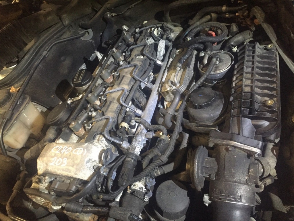 Pompa injectie Mercedes E-CLASS W211 200
