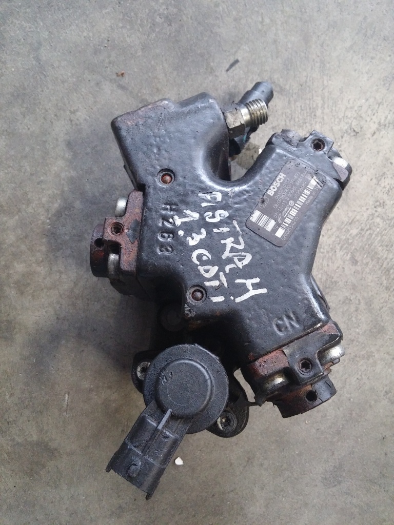 Pompa injectie Opel Astra H 1.3 CDTI
