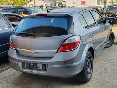 Pompa injectie Opel Astra H 2004 Hatchback 1.7