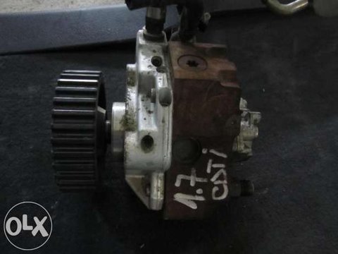 Pompa injectie Opel Astra H , Astra G 1.7 CDTI cod motor Z17DTL