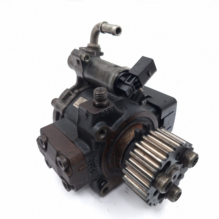 Pompa Injectie Skoda RAPID 2012 - 2019 Motorina 03L130755AL, 03L130111E, 240713190347