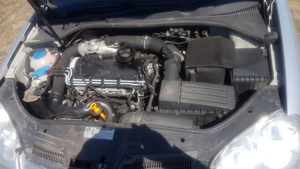 Pompa injectie VW Golf 5 2009 COMBI 1.9