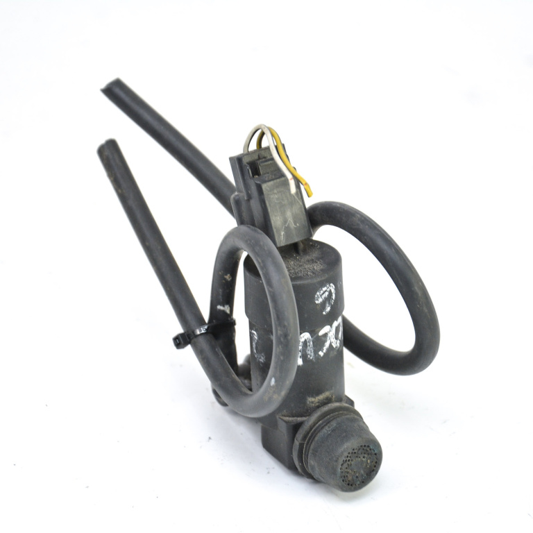 Pompa Lichid Parbriz Ford FOCUS Mk 2 2005 - 2010 1