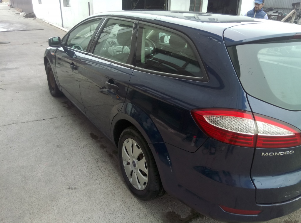 Pompa motorina rezervor Ford Mondeo 2010