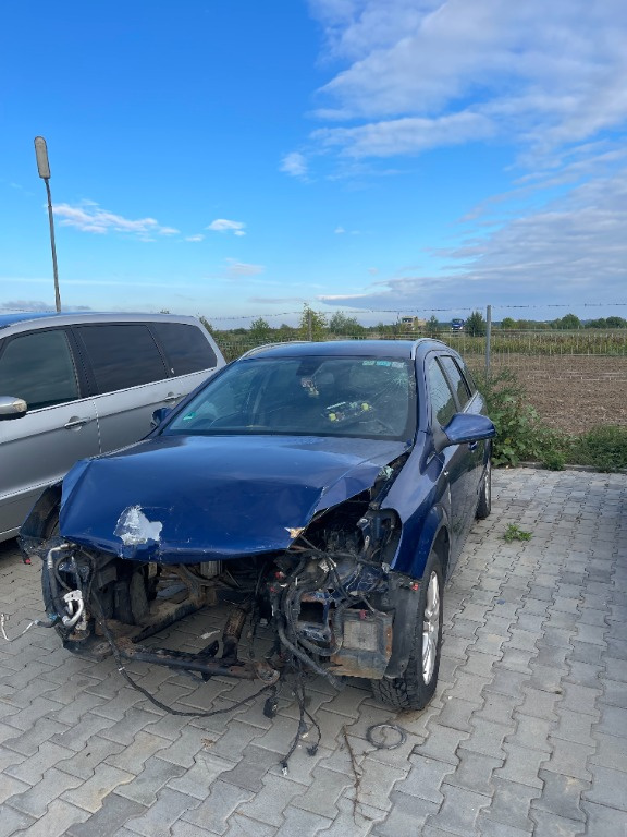 Pompa motorina rezervor Opel Astra H 200