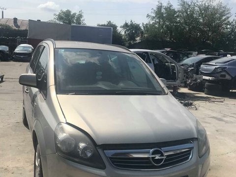 Pompa motorina rezervor Opel Zafira B 1.9 CDTI 2010