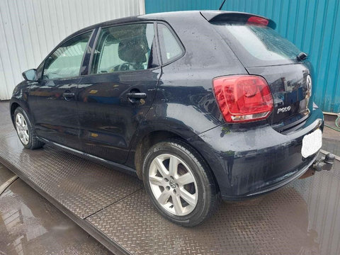 Pompa motorina rezervor Volkswagen Polo 6R 2010 HATCHBACK 1.6 TDI