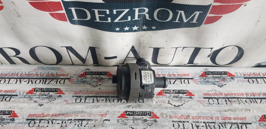 Pompa recirculare apa AUDI A1 1.4 TDI 90 CP cod 5G0965567