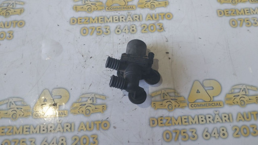 Pompa Recirculare Apa BMW 3 Sedan (E46) 2.2 170 CP cod: 64118369805
