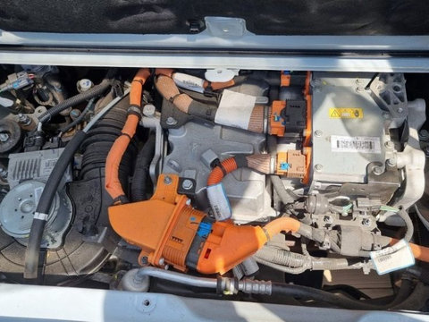 Pompa recirculare apa Renault Twingo An 2020 2021 2022 2023