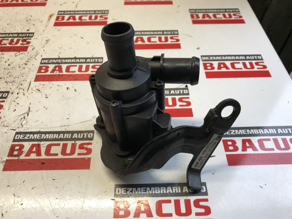 Pompa Recirculare Apa Vw Golf 7 / Skoda Octavia 3 2.0 TDI Cod 5Q0121599Q