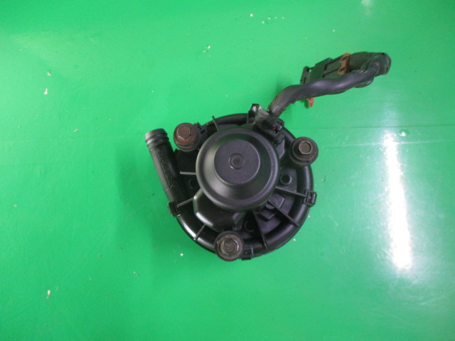 POMPA SECUNDARA AER COD 0580000027 MAZDA