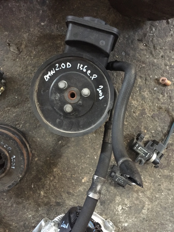 Pompa servo BMW E46 2.0 d din 2001 136cp