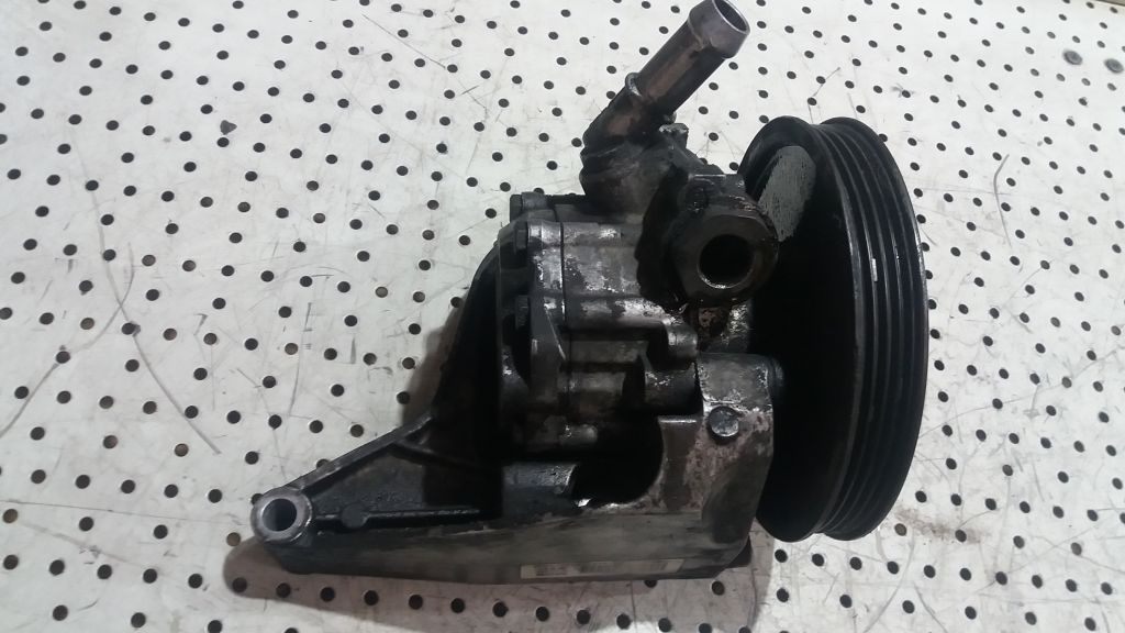 Pompa servo BMW E81/ E82/E87/E88 2.0 DIESEL 2004-2013