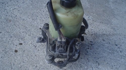 Pompa servo ford focus 2 c-max (4m513k51