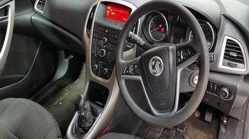 Pompa servo frana Opel Astra J 2010 Hatc