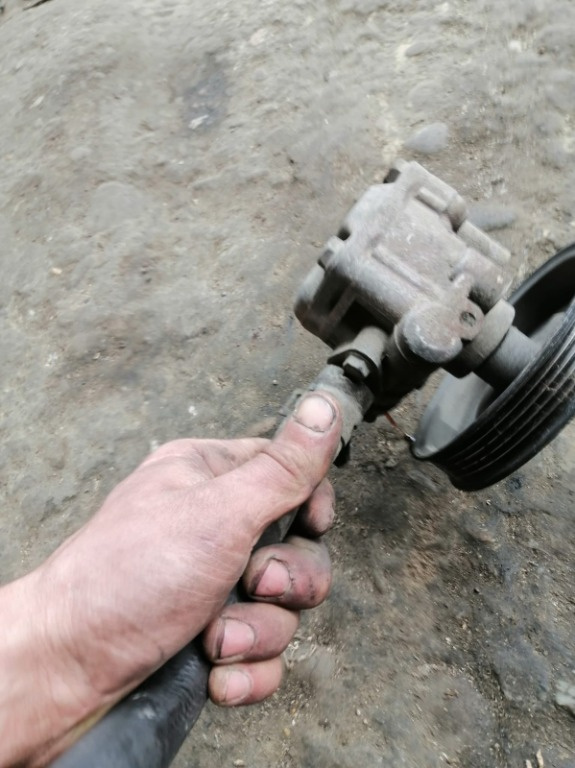 Pompa servo servodirectie Kia Carnival 2.9 diesel