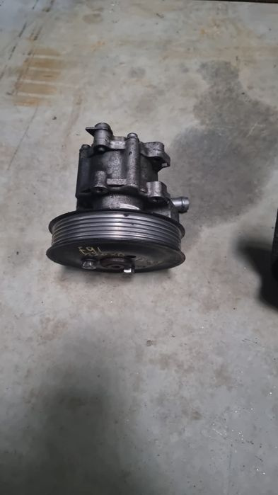 Pompa servodirectie  bmw e90 e91 e92 e93 320d n47 