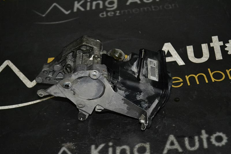 POMPA SERVODIRECTIE BMW SERIA 5 E60 2006 COD MOTOR 204D4 M47