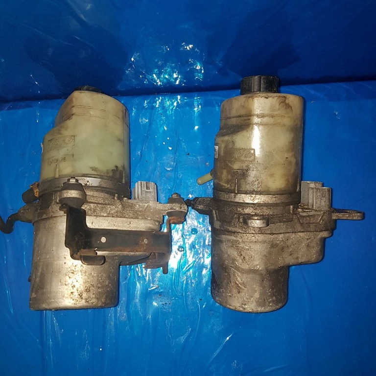 Pompa servodirectie cod 4m51-3k514-ad ford focus II 1.6 tdci hhda hhdb 90 cai