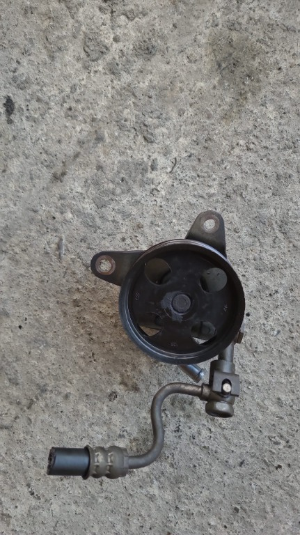 Pompa servodirectie Nissan Navara D23 2.