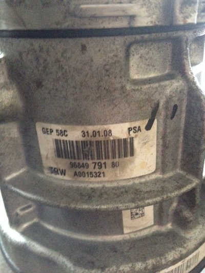 Pompa servodirectie Peugeot 308 TRW COD 9684979180