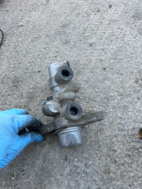 Pompa servofrana Volkswagen Passat B6 2007