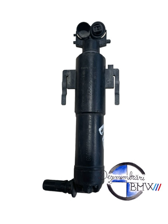 Pompa spalator far dreapta BMW Seria 5 G30,G31,G32, COD 7393510