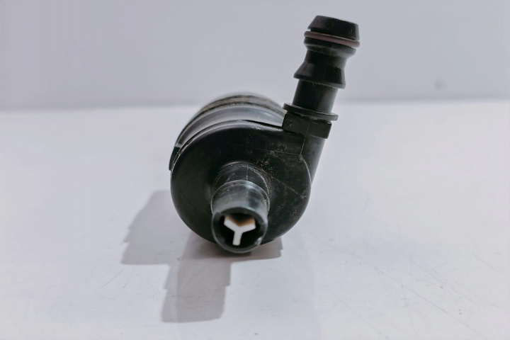 Pompa spalator faruri 3B7955681 Audi A6 