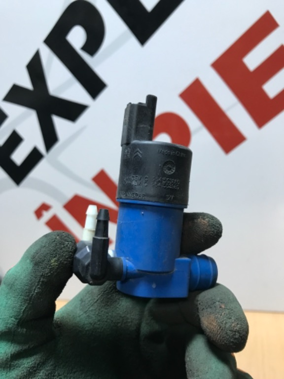 Pompa spalator parbriz renault clio 4 peugeot cod 9641553980