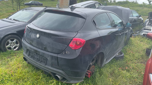 Pompa tandem Alfa Romeo Giulietta 2012 H