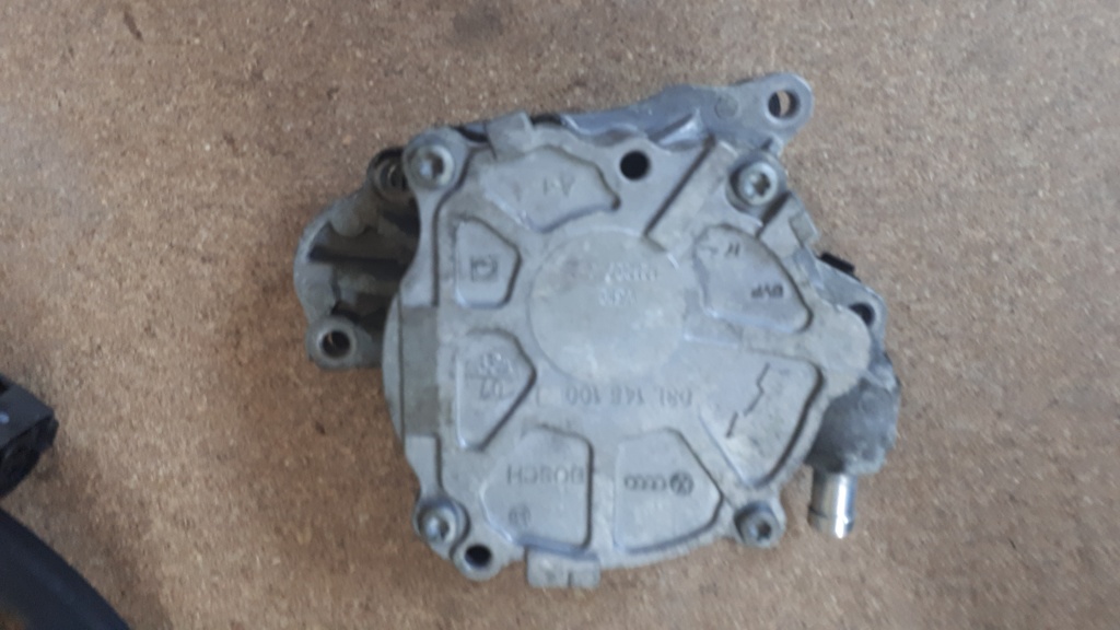 Pompa tandem Audi A4 B8 2.0 TDI 105 kw tip motor CAG cod 03L145100