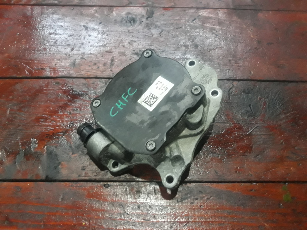 Pompa tandem vacuum VW Golf 6 Variant 2.0 TDI 140 cai motor CFHC cod 03L100D