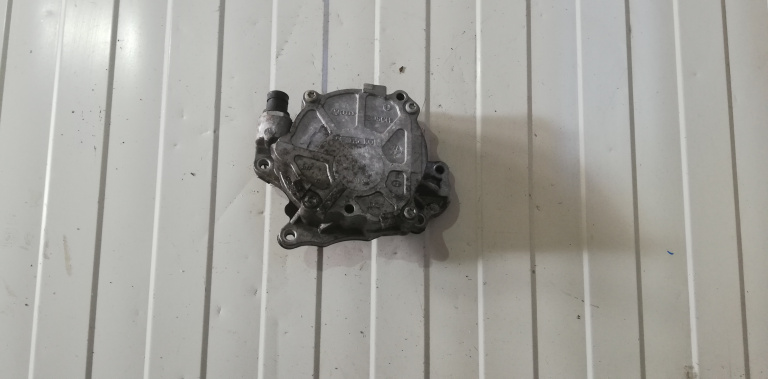 Pompa tandem vacuum VW Passat B6 2.0 TDI 110 cai motor CBDB cod 03L145100F an 2008 2009