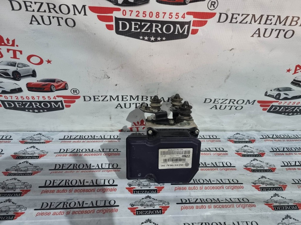 Pompa / Unitate ABS cu distronic VW Passat B7 cod piesa : 3AA614109AJ