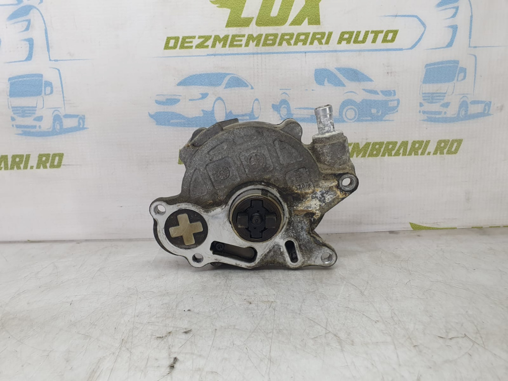 Pompa vacuum 03L145100 Volkswagen VW Gol