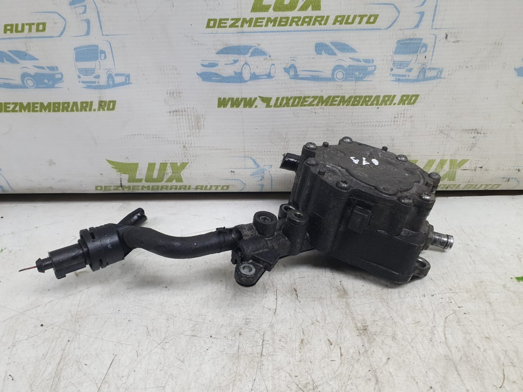 Pompa vacuum 1.9 tdi bkc 038145209 Volkswagen VW Golf 5 [2003 - 2009]