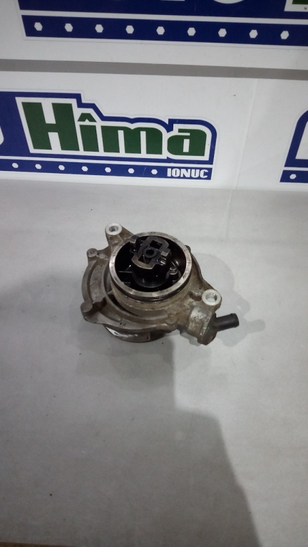 Pompa vacuum 1166 7791232 04 2.0 D BMW Seria 3 E90