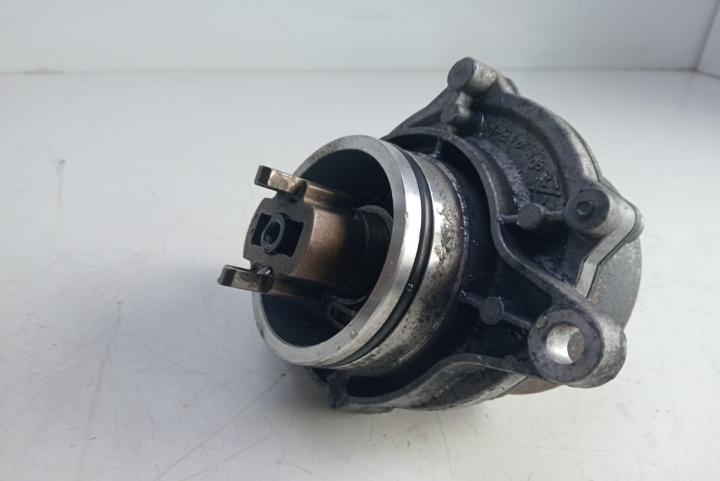 Pompa vacuum 700437012 BMW Seria 1 E81-E88 [2004 -