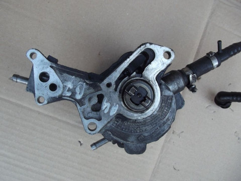 Pompa Vacuum Audi a4 B7 motor 2.0 Pompa Vacuum audi A6 Passat Golf 5