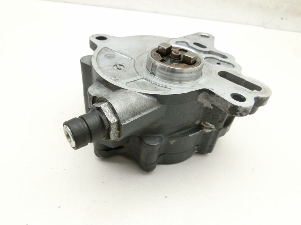 Pompa Vacuum Audi A6 2004/07-2008/10 4F2, C6 2.0 TDI 103KW 140CP Cod 03G145209C