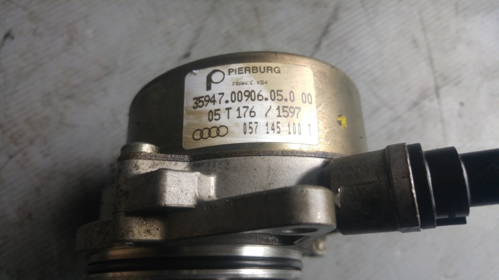 Pompa vacuum audi a6 4f c6 2.7 tdi bpp 2