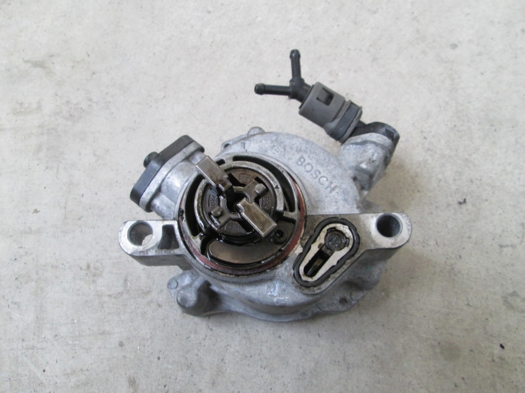 Pompa vacuum Bosch 9684786780 Peugeot Citroen Ford Peugeot 207 2011