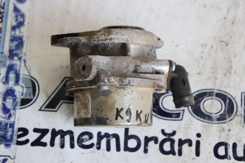 POMPA VACUUM DACIA LOGAN 1.5 DCI / K9KU872 / 2016,