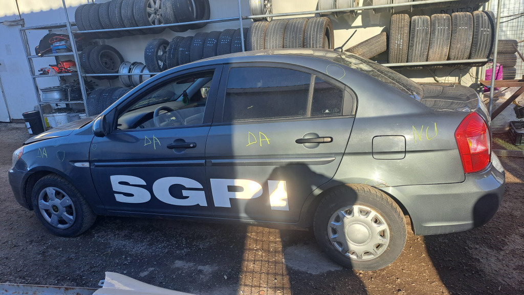 Pompa vacuum Hyundai Accent 2008 sedan 1